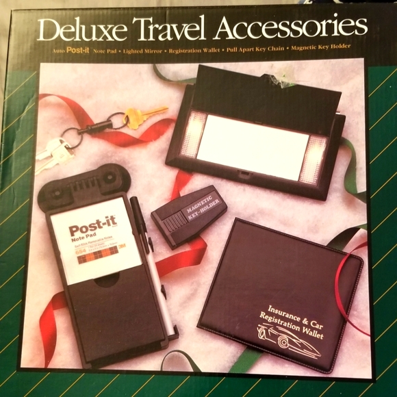 Cobbs Other - Cobbs Deluxe Travel Accessories